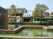 JR東北本線・東大宮駅、東武野田線・七里駅が最寄り駅です